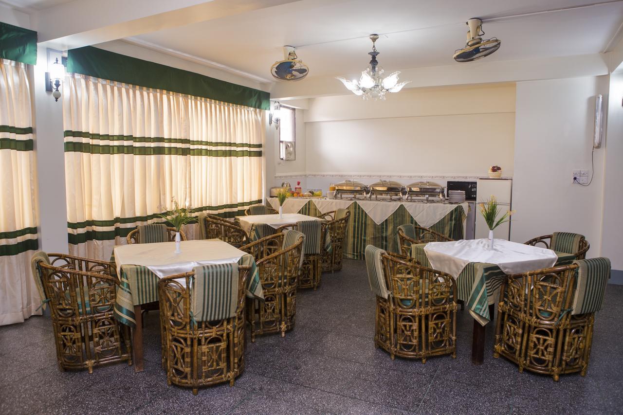Meridian Hotel & Restaurant Dakhin Kattali Exterior photo
